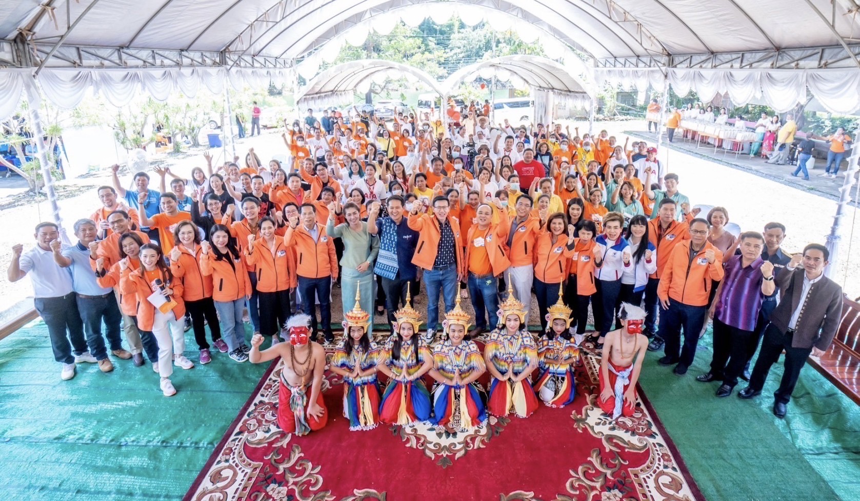 เลขาธิการ คปภ. บูรณาการเต็มพิกัดเปิดตัว “ประกันภัยสวนยางพารา” นำร่องให้เกษตรกรสวนยางจังหวัดชุมพร พร้อมนำทีมลงพื้นที่ชุมชนบ้านถ้ำสิงห์ บริการให้ความช่วยเหลือและแนะนำเรื่องประกันภัยแบบครบวงจร