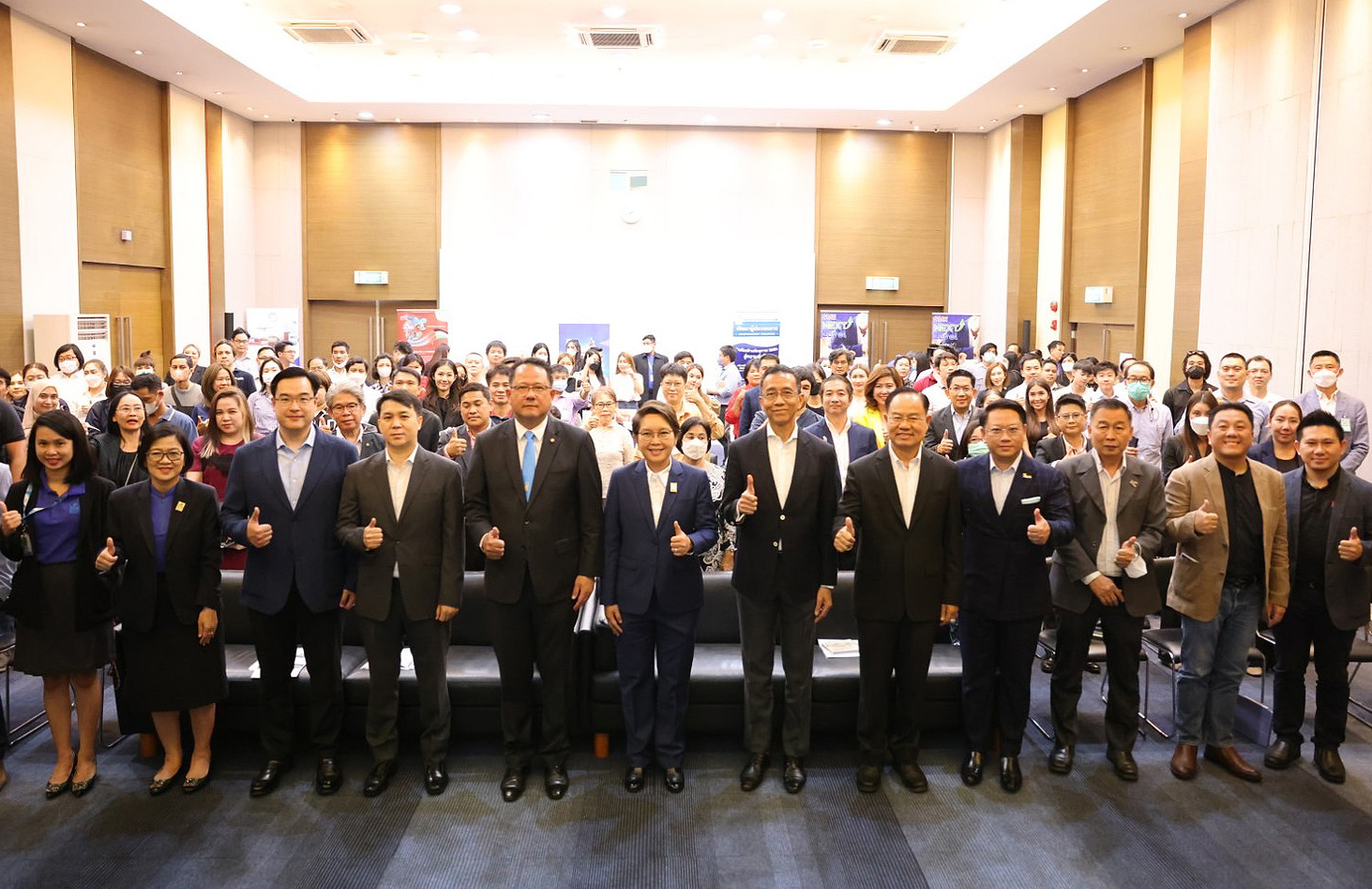 SME D Bank เปิดสัมมนา ‘เจาะโอกาสใหม่สินค้าไทยในตลาดอาหรับ’ ชู ‘เติมความรู้คู่เงินทุน’ ติดปีก SMEs ทะยานไกลไปสู่เวทีโลก