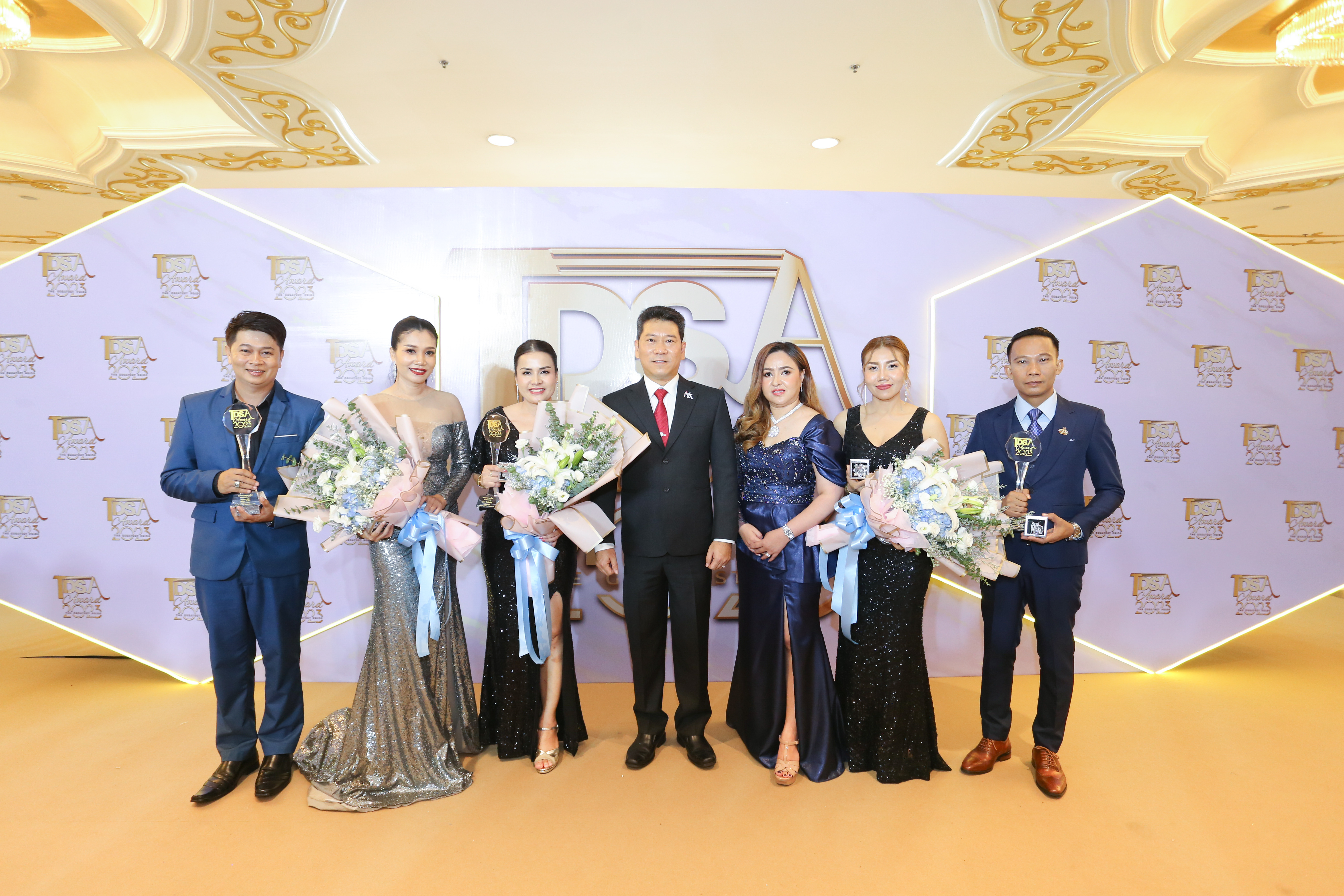“คังเซน” ร่วมยินดีกับนักธุรกิจที่ได้รับรางวัลนักขายตรงดีเด่น ประจำปี 2566