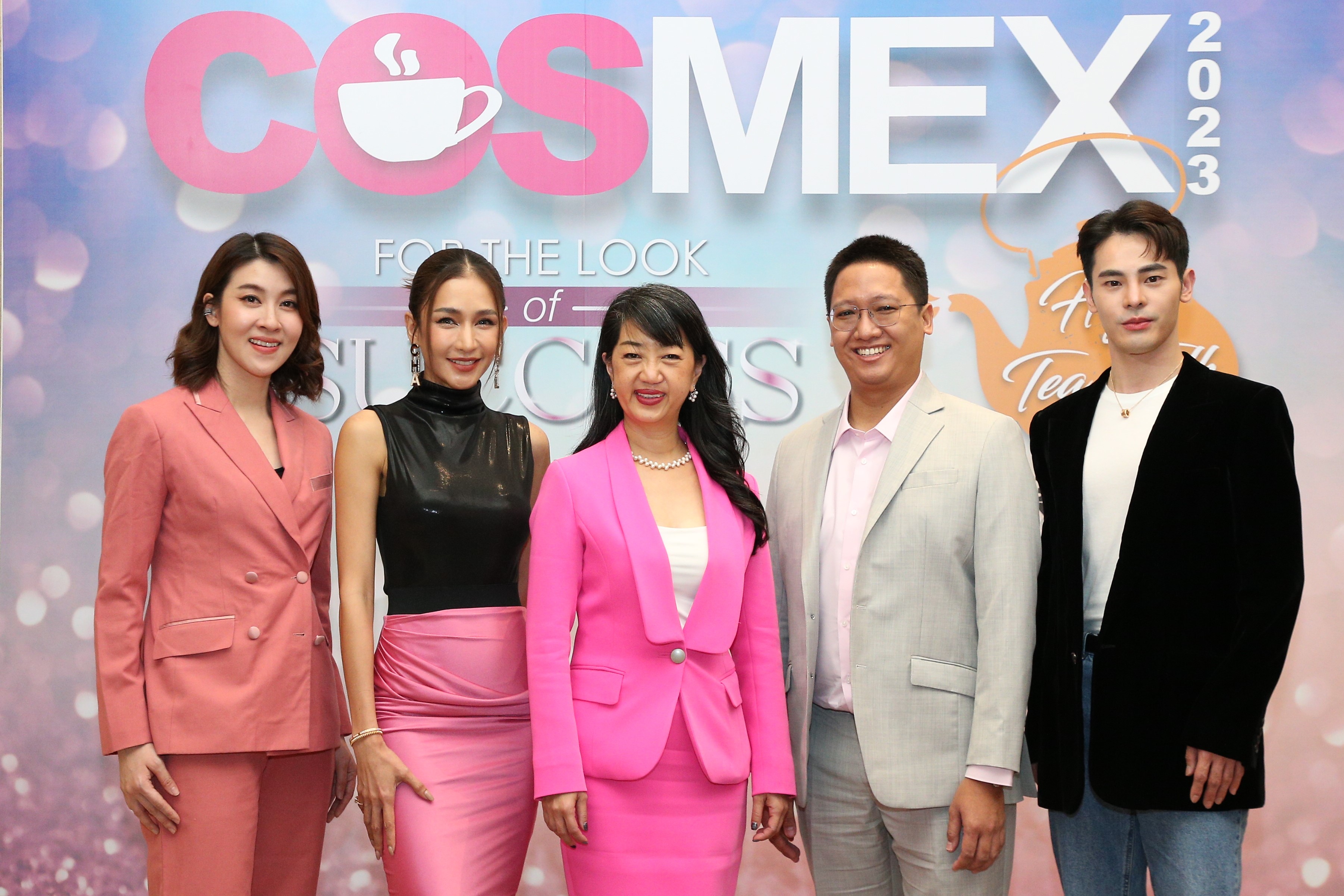 “อาร์เอ็กซ์ เทรดเด็กซ์” ดึง 4 กูรูวงการเครื่องสำอาง-อาหารเสริม แนะกลยุทธ์สู่เส้นทางซีอีโอยุคใหม่ ในงาน “COSMEX High Tea Talk”