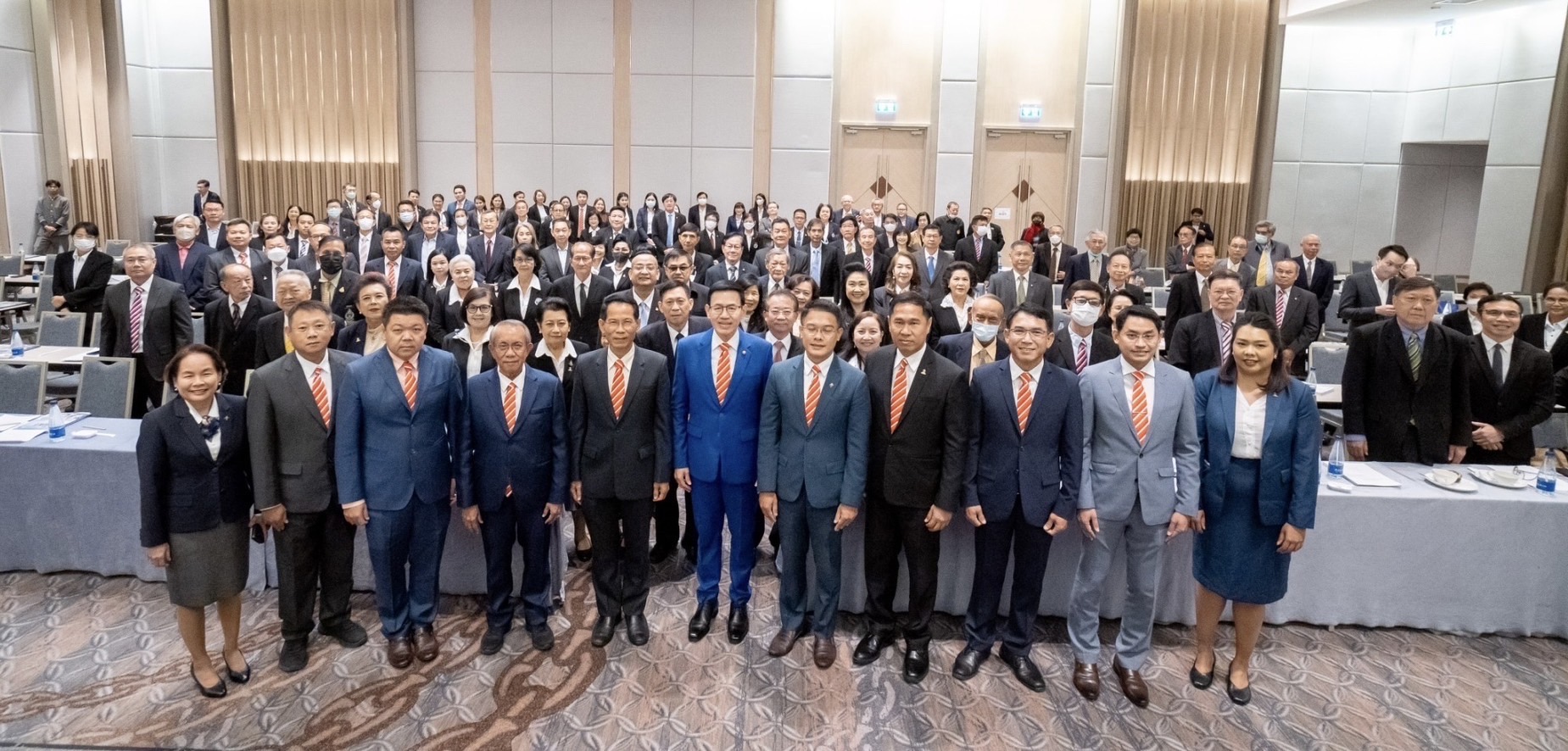 คปภ. เพิ่มประสิทธิภาพการระงับข้อพิพาทด้านประกันภัยอย่างต่อเนื่อง เปิดห้องพิจารณาอนุญาโตตุลาการเพิ่มพื้นที่ให้บริการประชาชน ณ สำนักงาน คปภ. เขตท่าพระ ชั้น 6 พร้อมเปิดเวทีระดมความคิดเห็น “อนุญาโตตุลาการ-ผู้ไกล่เกลี่ยสำนักงาน คปภ.” ถก 5 ประเด็นสุดฮอตเพื่อหาข้อสรุปร่วมกัน