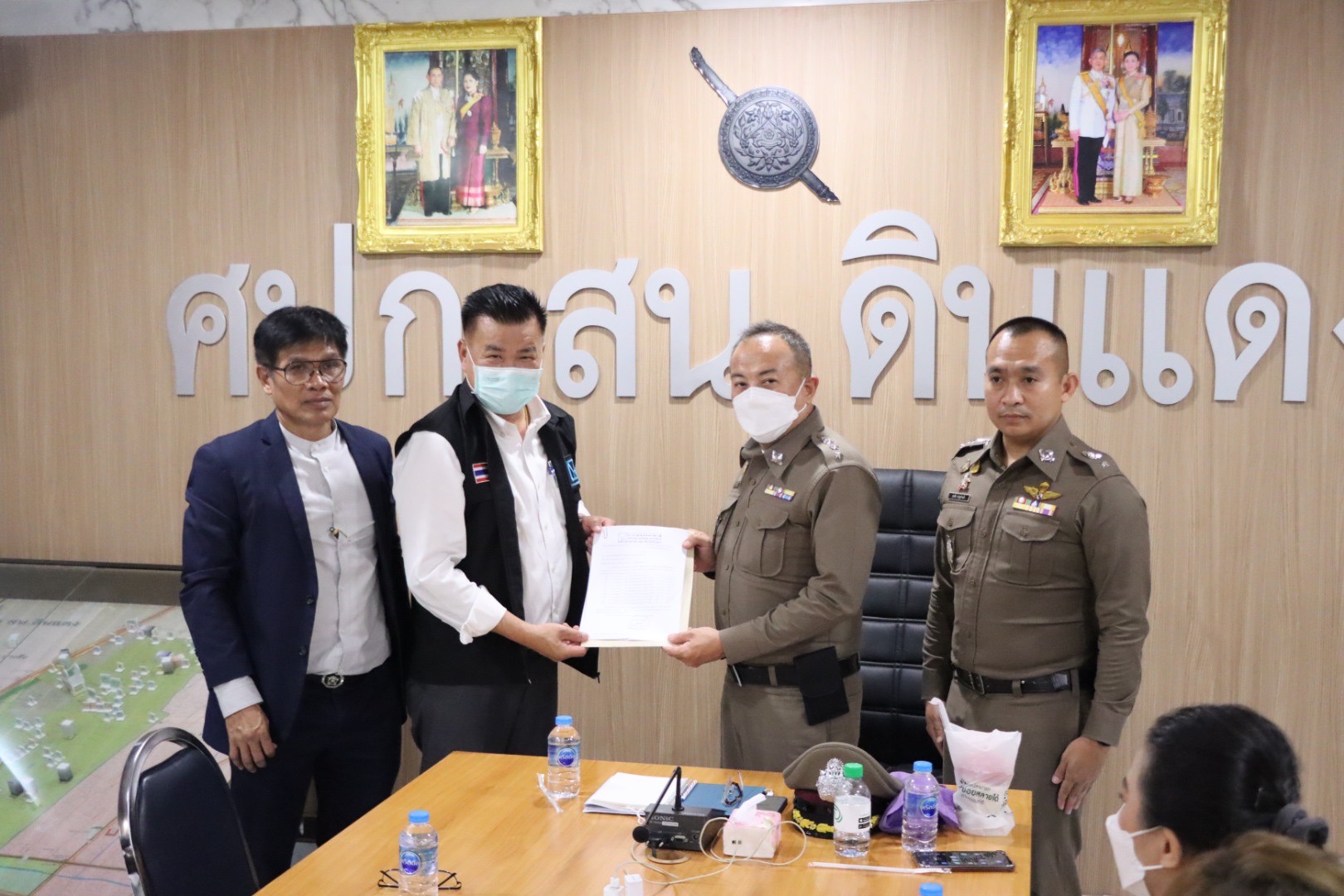 การเคหะแห่งชาติชี้แจงบ่อนพนันย่านดินแดงอยู่ในพื้นที่เช่าที่ถูกระงับการต่อสัญญา และอยู่ระหว่างดำเนินคดีซึ่งก่อให้เกิดความเสียหายต่อการเคหะแห่งชาติ