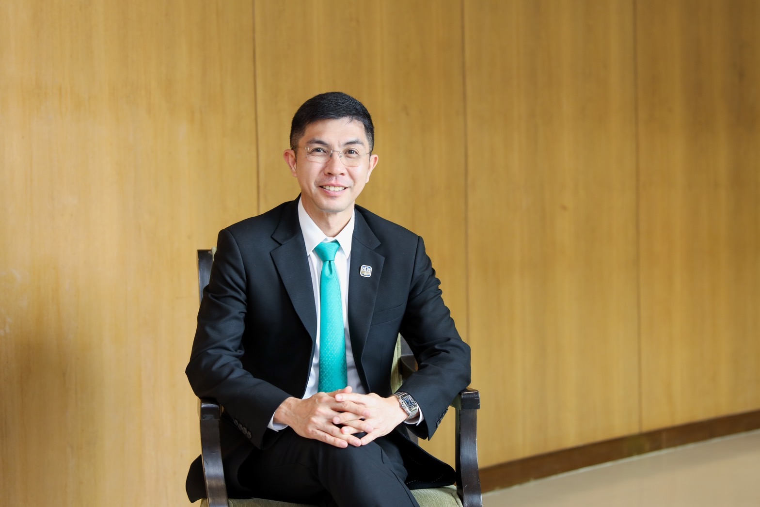 ธ.ก.ส. ฉลองก้าวสู่ปีที่ 58 เปิดจำหน่ายสลากถุงทองวันแรก กระแสตอบรับพุ่ง ทำยอดรับฝากแล้วกว่า 1.1 หมื่นล้านบาท