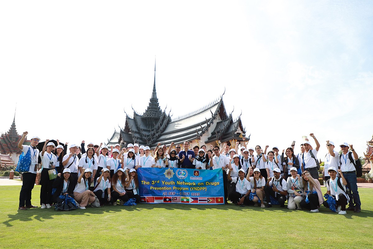 วิริยะประกันภัย สนับสนุน ป.ป.ส. ป้องกันยาเสพติด นำเครือข่ายเยาวชนระหว่างประเทศ เยี่ยมชมเมืองโบราณ