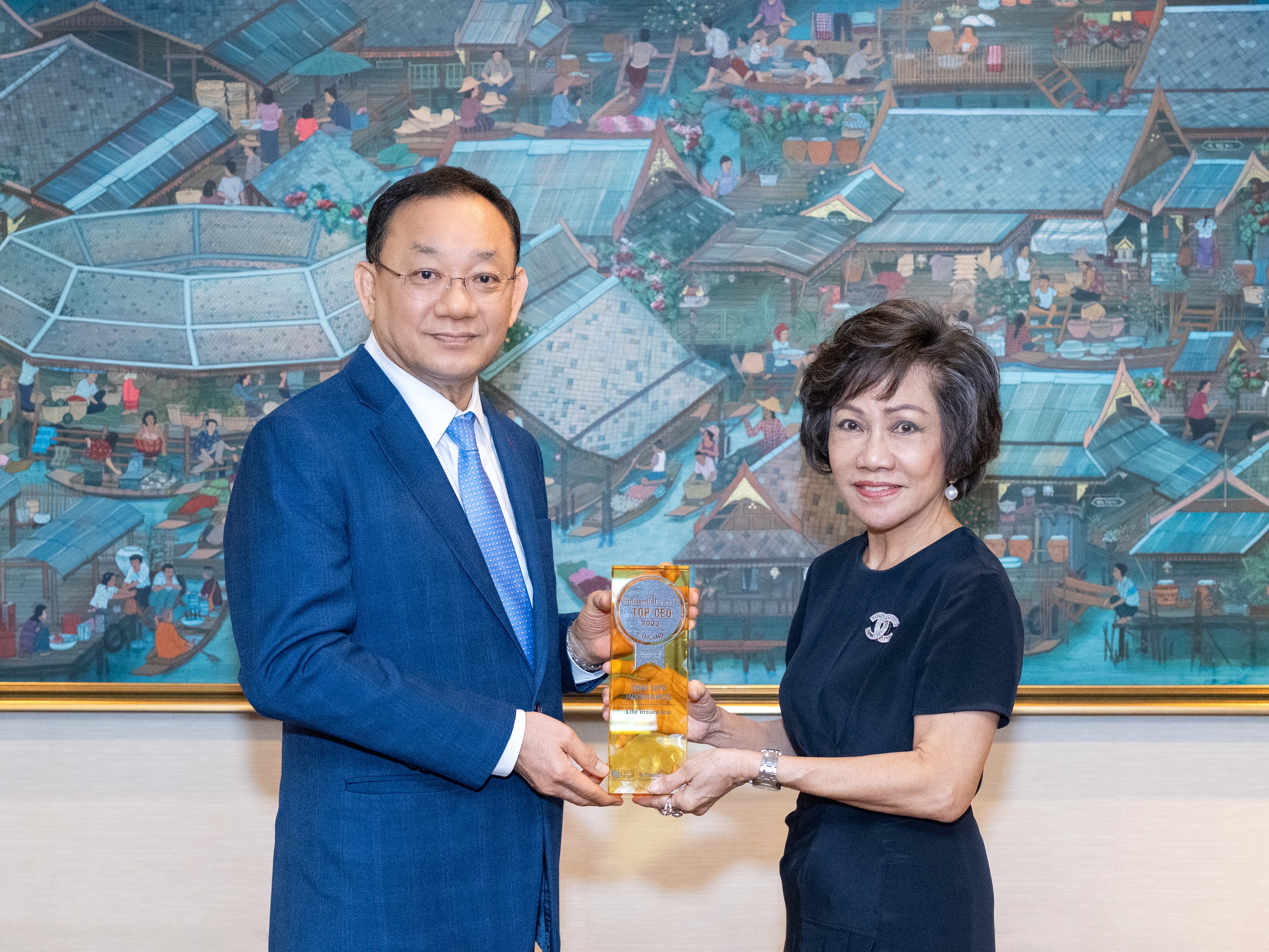 ผู้บริหารไทยประกันชีวิต รับรางวัล TOP CEO Thailand 2023