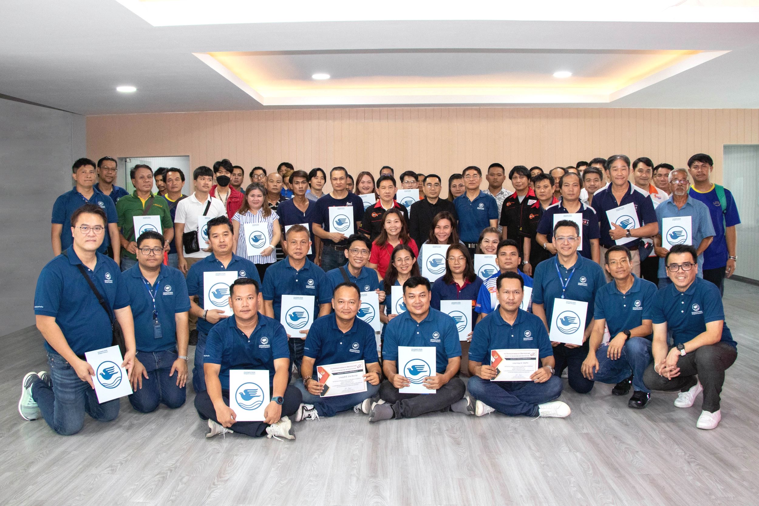 กรุงเทพประกันภัยเสริมศักยภาพอู่ในสัญญารองรับงานซ่อมรถยนต์ไฟฟ้า