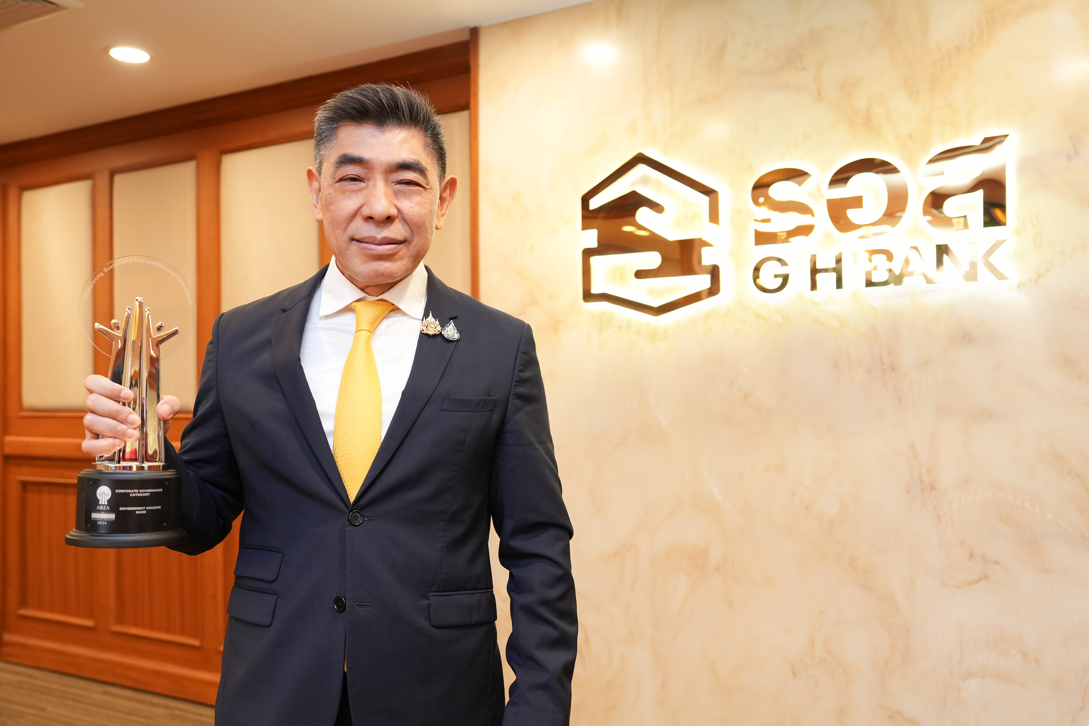 ธอส. สถาบันการเงินไทยแห่งแรก ได้รับรางวัล Asia Responsible Enterprise Awards 2024สาขา CORPORATE GOVERNANCE ในระดับภูมิภาคเอเชีย
