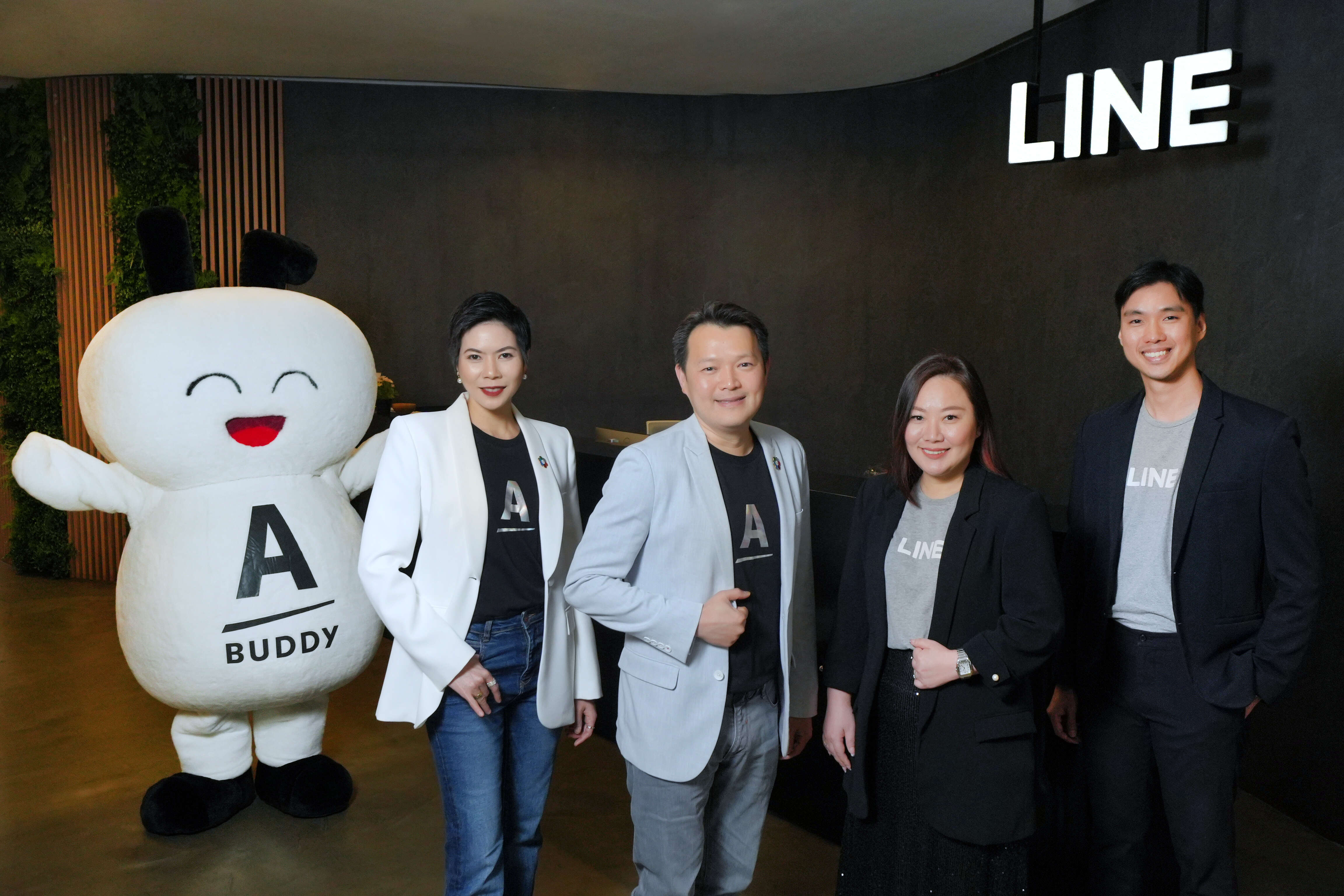แอมเวย์ประเทศไทย จับมือ LINE มอบประสบการณ์การสื่อสารและช้อปปิ้งที่สะดวก ปลอดภัย ครบครัน เปิดใช้งาน ‘LON’ โซลูชันใหม่ รองรับทุกความต้องการของผู้ใช้สินค้าและผู้ทำธุรกิจ