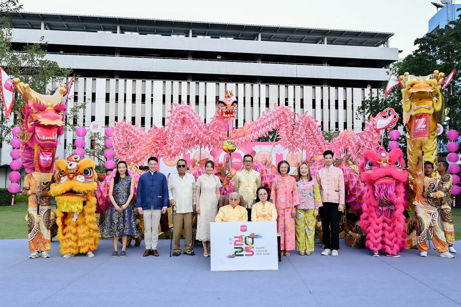 เมืองไทยประกันชีวิต เฉลิมฉลองเทศกาลตรุษจีน จัดพิธีสักการะองค์พระโพธิสัตว์กวนอิม เทพเจ้ากวนอู และเทพเจ้ามังกรเขียว พร้อมเชิดมังกรชมพู ประจำปี 2568