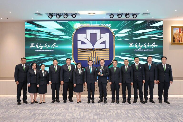 ธ.ก.ส. จัดกิจกรรมวันวัฒนธรรม ครั้งที่ 18 HEART DAY