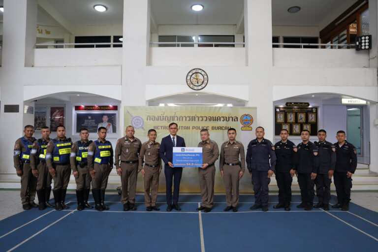 วิริยะประกันภัย ส่งมอบประกันภัย PA ทุนประกัน 54.3 ล้าน เสริมศักยภาพตำรวจจราจรโครงการพระราชดำริ
