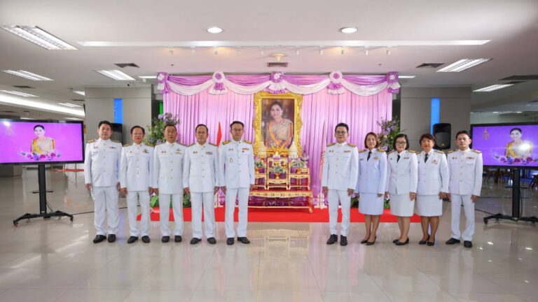 ธพว. จัดพิธีถวายพระพรชัยมงคล สมเด็จพระนางเจ้าฯ พระบรมราชินี เนื่องในโอกาสวันเฉลิมพระชนมพรรษา 3 มิถุนายน 2568