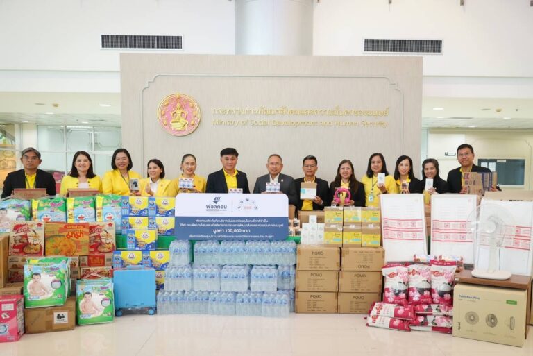 ฟอลคอนประกันภัย และพนักงาน ร่วมส่งต่อน้ำใจ บริจาคเงินและสิ่งของจำเป็นช่วยเหลือกลุ่มผู้เปราะบางจากวิกฤตน้ำท่วมและเหตุความไม่สงบชายแดน (ไทย-กัมพูชา)