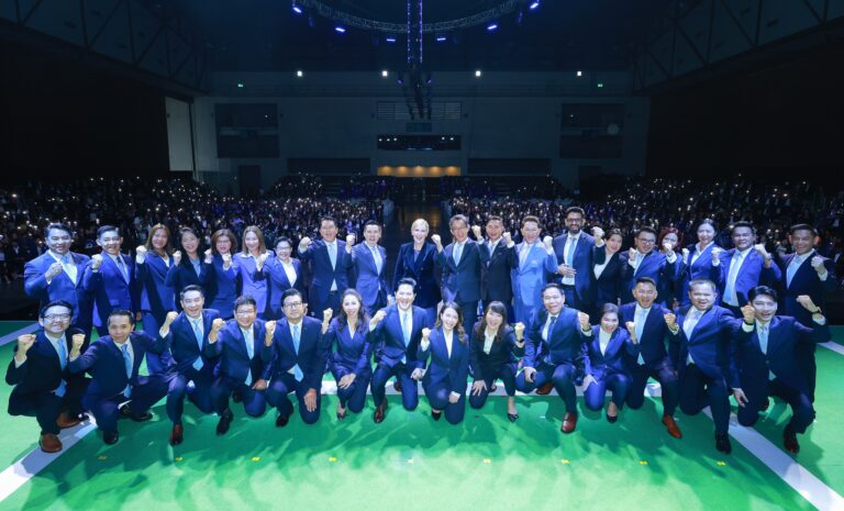 กรุงไทย–แอกซ่า ประกันชีวิต จัดงาน “2025 AGENCY LEADER MIDYEAR PLAN”เปิดเกมรุกสู่ชัยชนะ พร้อมนำทัพผู้บริหารฝ่ายขาย ก้าวสู่ความสำเร็จที่ยั่งยืน