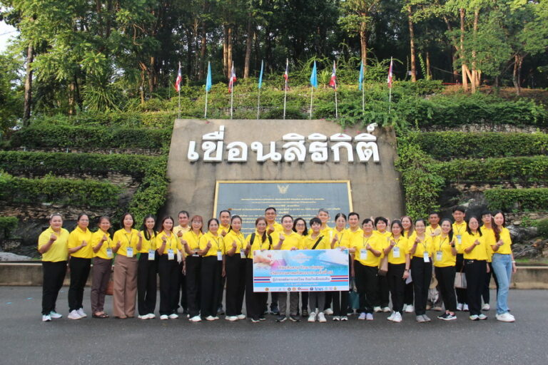 ทิพยประกันภัย สืบสานงานพระพันปีหลวง ต่อยอด Soft Power ไทย  “นุ่งซิ่น กินทุเรียน”