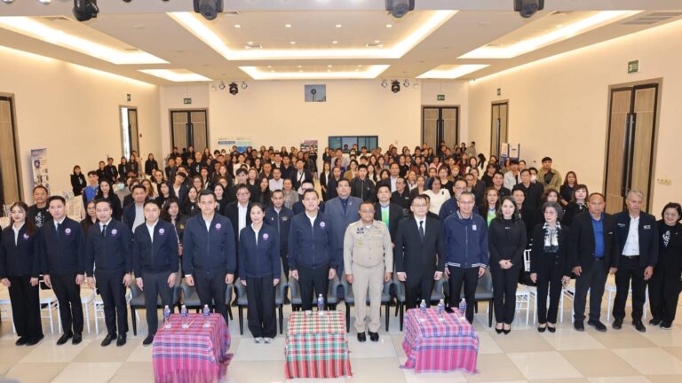 ก.อุตฯ มอบ SME D Bank เดินหน้ามหกรรม ‘ฝ่าฟัน ดัน SMEs สู่แหล่งทุน’ ประเดิม จ.ร้อยเอ็ด เสิร์ฟหนักบริการ “3 เติม” เสริมแกร่งธุรกิจครบวงจร