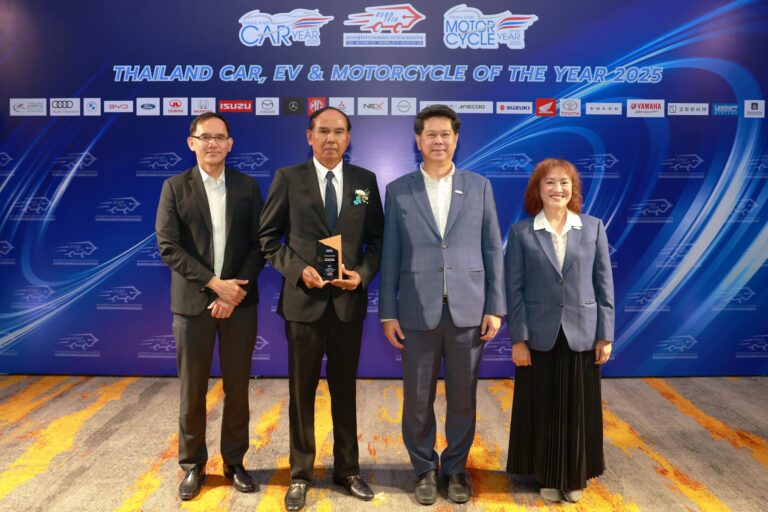 วิริยะประกันภัย ครองตำแหน่งประกันภัยรถยนต์ที่มียอดกรมธรรม์สูงสุด Thailand Car & Motorcycle Marketing Awards 2025