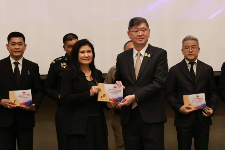 ธ.ก.ส. รับรางวัลพันธมิตรยอดเยี่ยมแห่งปี 2025 ในการแก้ไขปัญหาข่าวปลอม