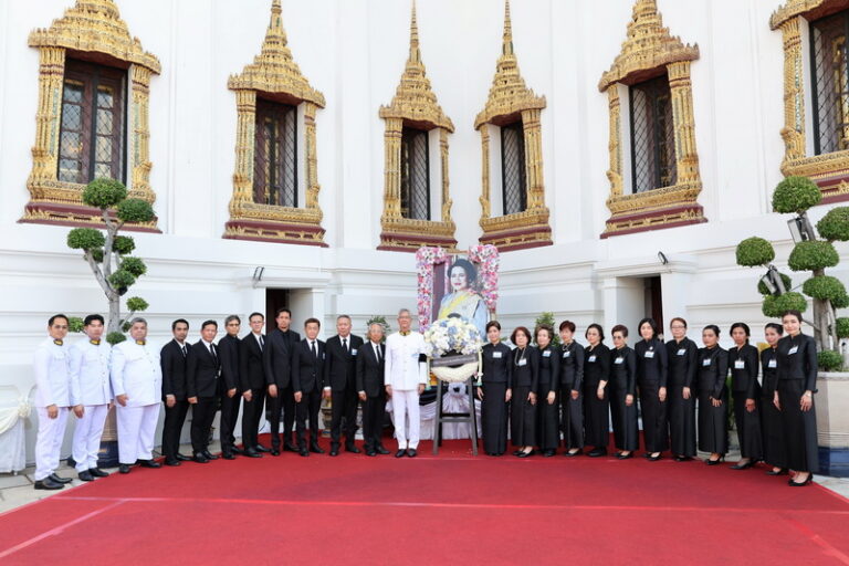 OCEAN LIFE ไทยสมุทรประกันชีวิต ร่วมเป็นเจ้าภาพบำเพ็ญกุศลและพระพิธีธรรมสวดพระอภิธรรมพระบรมศพ สมเด็จพระนางเจ้าสิริกิติ์ พระบรมราชินีนาถ พระบรมราชชนนีพันปีหลวง