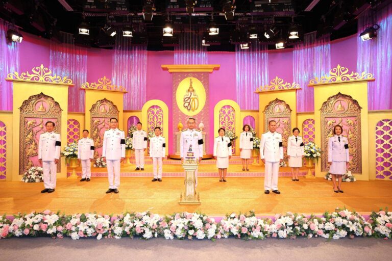 SME D Bank บันทึกเทปถวายพระพรชัยมงคล สมเด็จพระนางเจ้าฯ พระบรมราชินี เนื่องในโอกาสวันเฉลิมพระชนมพรรษา 3 มิถุนายน