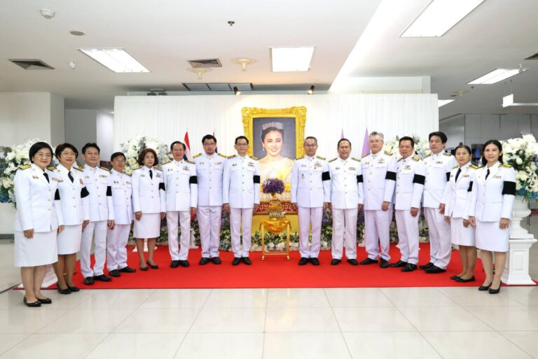 SME D Bank จัดพิธีถวายพระพรชัยมงคล สมเด็จพระนางเจ้าฯ พระบรมราชินีเนื่องในโอกาสวันเฉลิมพระชนมพรรษา 3 มิถุนายน 2569