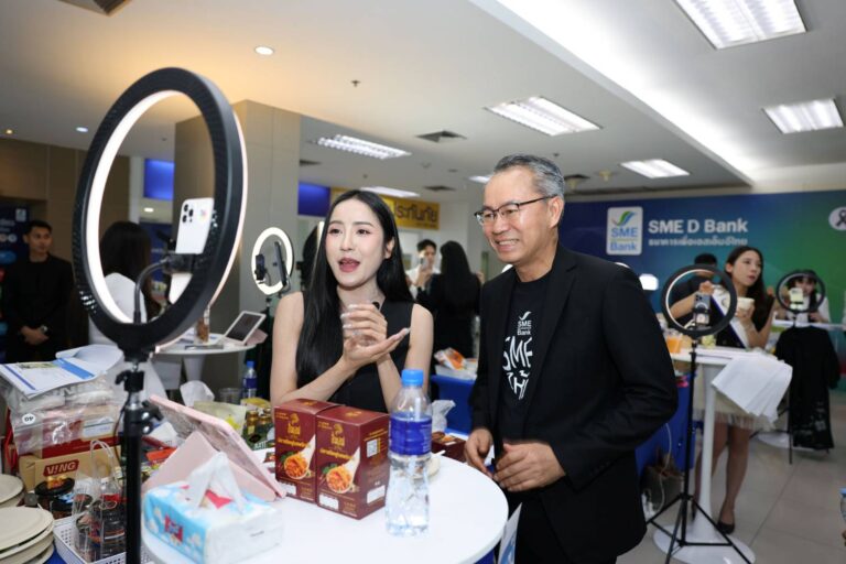 ‘วราวุธ’ หนุน SME D Bank ติดปีกเอสเอ็มอี บุก Live Commerce ผนึก TikTok-อินฟลูเอนเซอร์ ร่วมงาน “TikTok Live Commerce EXPO 2026” ขยายตลาดออนไลน์ ดันธุรกิจสู่เศรษฐกิจดิจิทัล