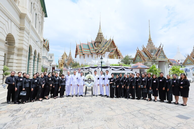 อลิอันซ์ อยุธยา ร่วมเป็นเจ้าภาพพระพิธีธรรมสวดพระอภิธรรมพระบรมศพ สมเด็จพระนางเจ้าสิริกิติ์ พระบรมราชินีนาถ พระบรมราชชนนีพันปีหลวง
