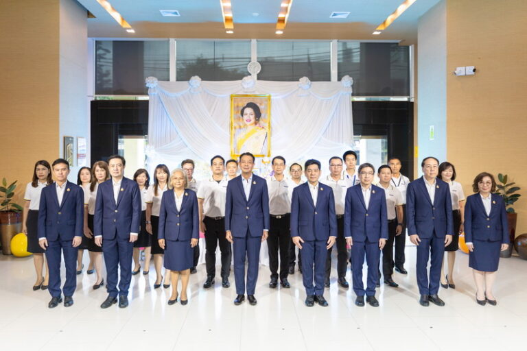 BAM จัดพิธีน้อมรำลึกเนื่องในวันคล้ายวันพระราชสมภพ สมเด็จพระนางเจ้าสิริกิติ์ พระบรมราชินีนาถ พระบรมราชชนนีพันปีหลวง
