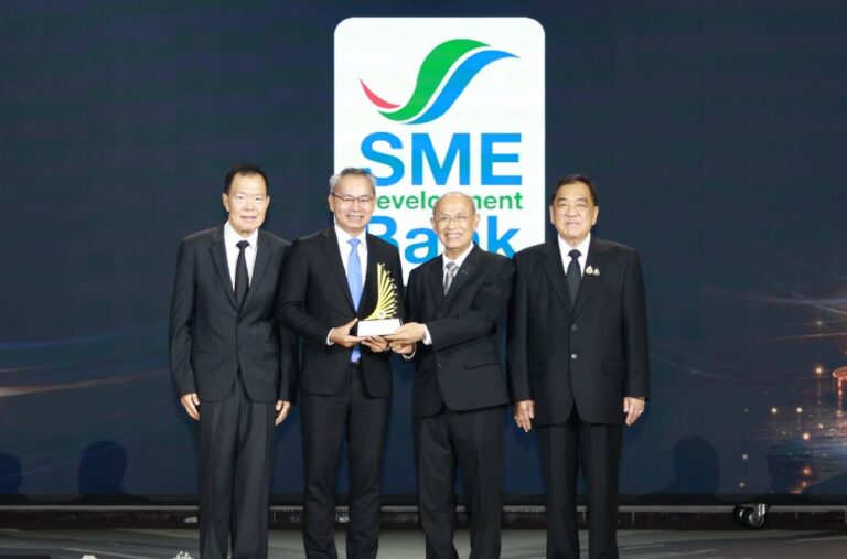 SME D Bank รับรางวัลเชิดชูเกียรติ “สำเภา-นาวาทอง 2569” องค์กรรัฐโดดเด่นด้านบริการ สะดวก โปร่งใส สร้างความเชื่อมั่นภาคธุรกิจไทย