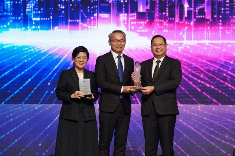 SME D Bank คว้ารางวัลเลิศรัฐ 2569 จากผลงานโดดเด่น ‘DX Platform’ นวัตกรรม “พัฒนาคู่เติมทุน” ยกระดับเอสเอ็มอีครบวงจรสู่การเติบโตยั่งยืน