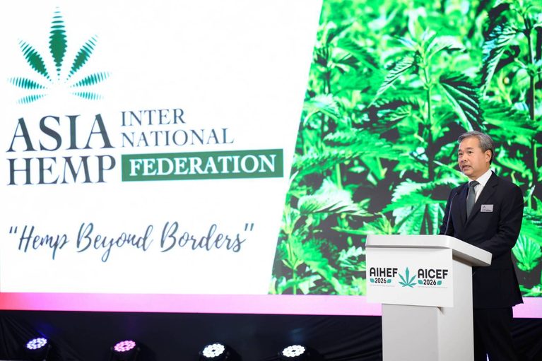 กัญชง กัญชา กระท่อมไทย โชว์มาตรฐานพร้อมสู่ตลาดโลก AIHEF & AICEF 2026 รวมฟาร์มมาตรฐาน–สารสกัด–นวัตกรรมผลิตภัณฑ์ เปิดเวทีเจรจาผู้นำเข้า จับตาโอกาสจากกฎหมายใหม่และทิศทางธุรกิจ 18–20 พฤศจิกายนนี้ ที่ศูนย์ฯ สิริกิติ์